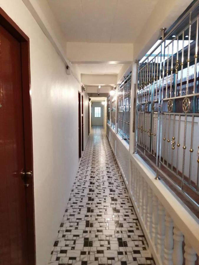 Gogoal Latkrabang Appartement Bangkok Buitenkant foto