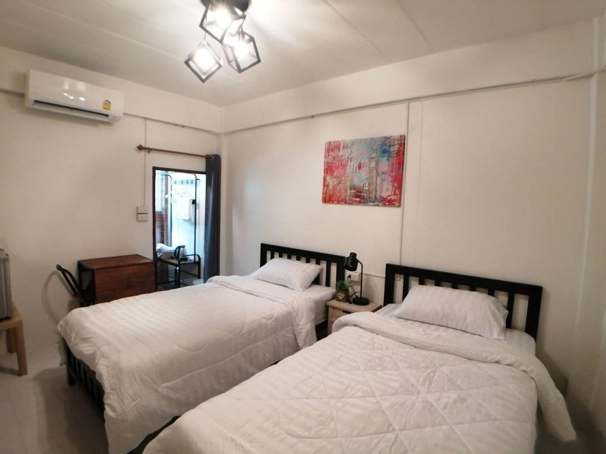 Gogoal Latkrabang Appartement Bangkok Buitenkant foto