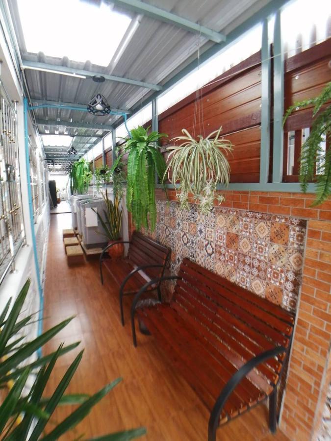 Gogoal Latkrabang Appartement Bangkok Buitenkant foto